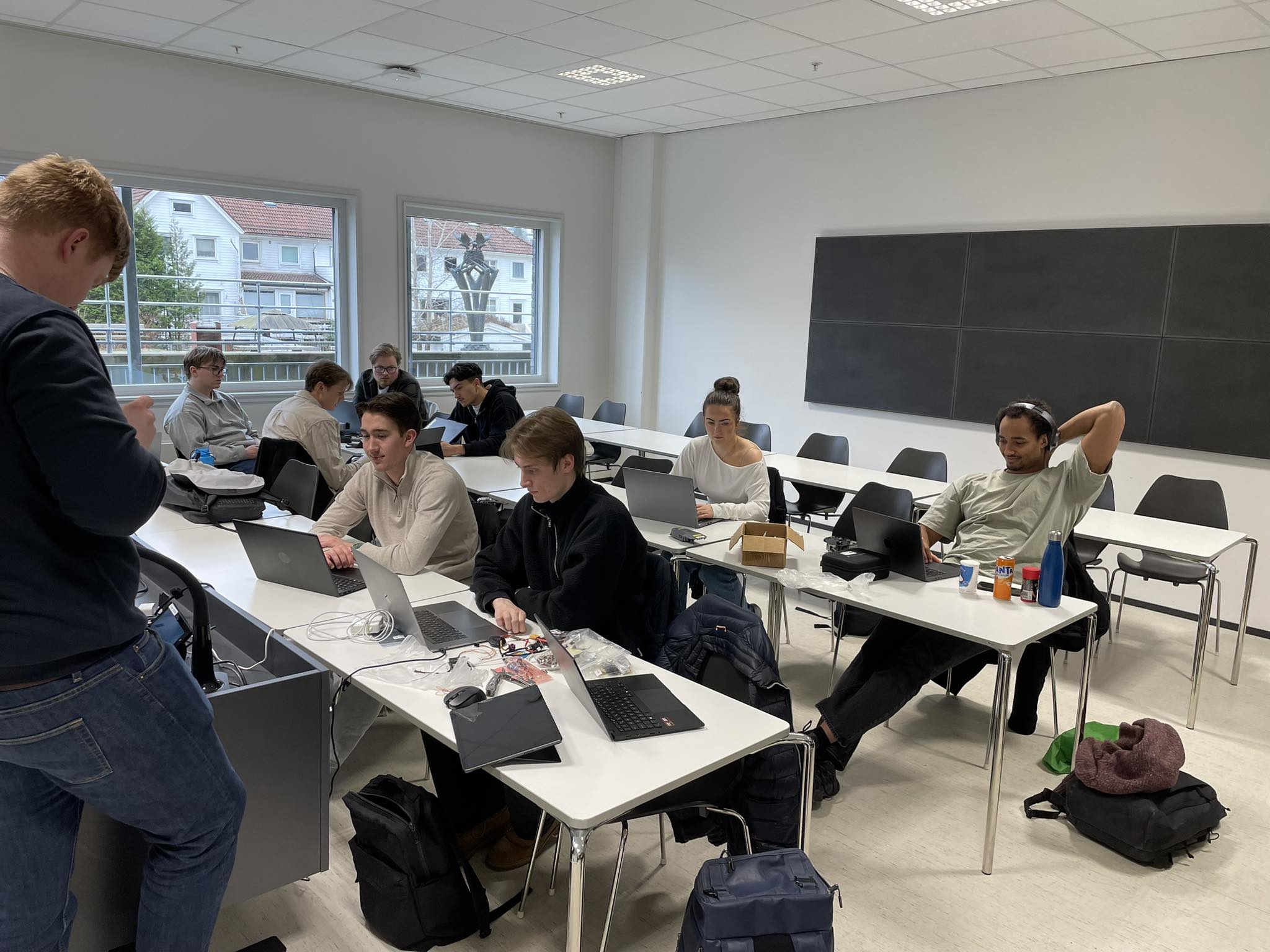 All three groups working across disciplines during the workshop.